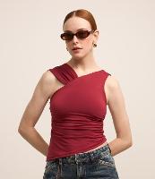 Blusa com Barra Assimétrica e Detalhes Drapeados - 1