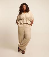 Calça Fluída em Crepe com Strass Curve & Plus Size - 1