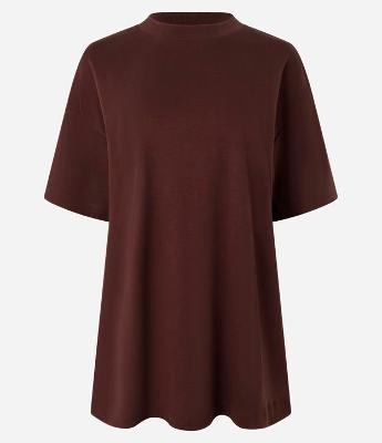 Camiseta Oversized em Suedine e Manga Curta