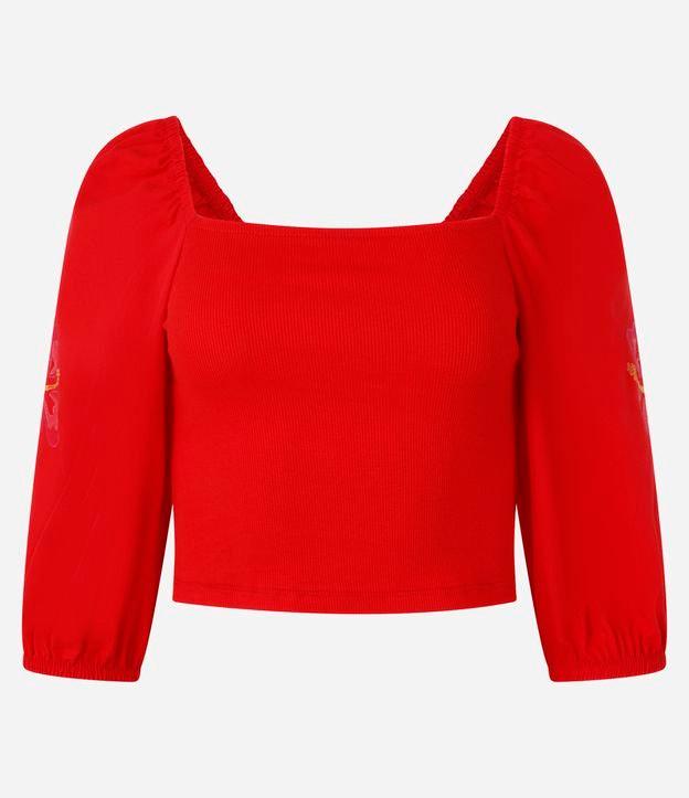 Blusa Cropped em Ribana com Flor Bordada na Manga Bufante - 1