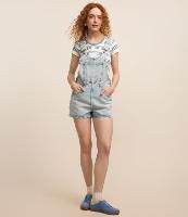 Jardineira Curta em Jeans Marmorizado com Bolso Canguru - 1