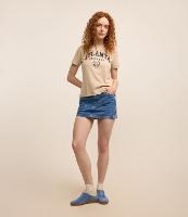 Saia Curta em Jeans com Botões Duplo no Cós e Bolso Carpinteiro - 2