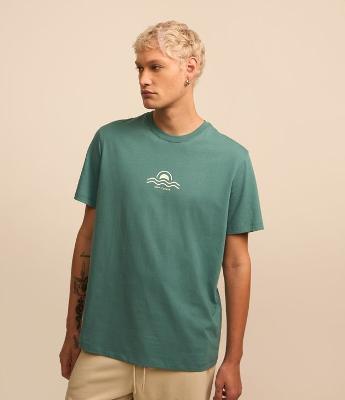 Camiseta Comfort em Algodão com Estampa de Por do Sol