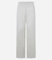 Calça Reta em Tricô com Cintura Alta e Ponto Aberto - 1