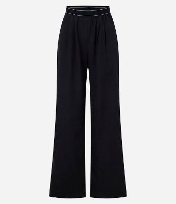 Calça Reta Esportiva em Microfibra Reta com Cós de Elástico