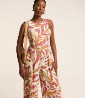 Macacão Pantacourt em Viscose com Estampa de Folhagem - 1