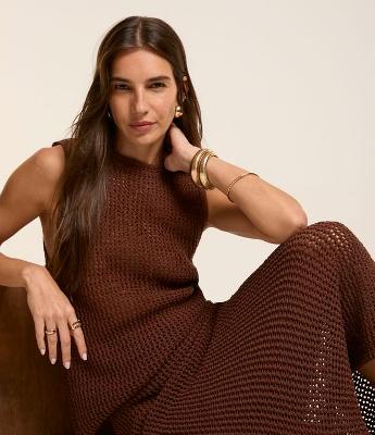 Blusa sem Manga em Crochê com Texturas