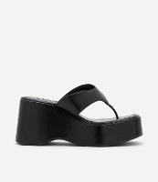 Sandália Faltform em Material Sintético com Tira Larga - 1