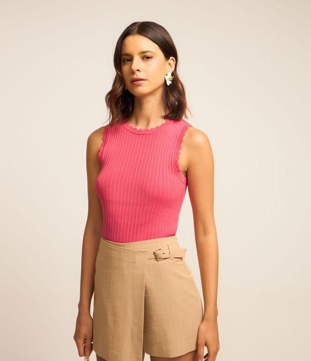 Blusa em Tricô Canelado com Detalhe Ondulados - 1