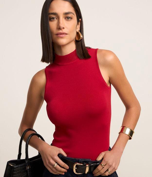 Blusa em Tricô com Golinha e Textura Canelada - 1