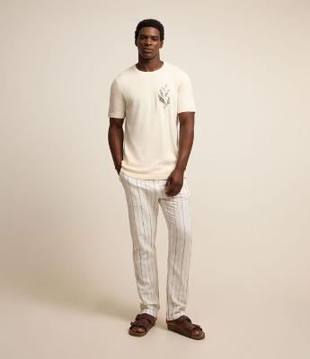 Calça em Algodão Alfaiatado com Listras e Textura