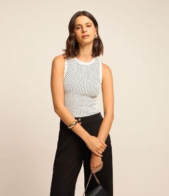Blusa em Tricô com Borda Nuvem e Texturas