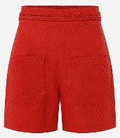 Short Curto com Textura Maquinetada com Bolsos e Cós Trançado - 1