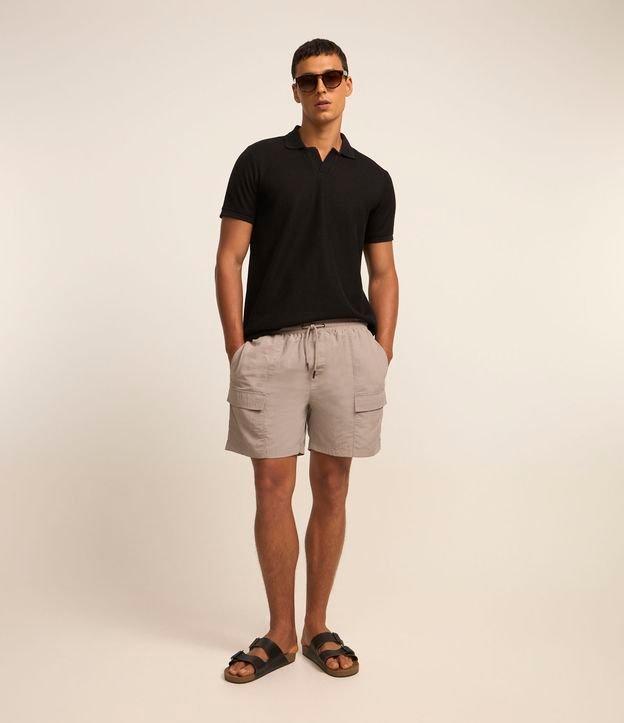 Bermuda em Microfibra com Bolso Cargo - 1