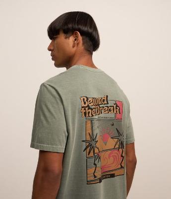 Camiseta Comfort em Algodão Estonado com Estampa Beyond The Break
