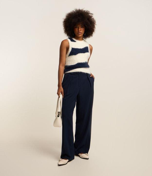 Calça Reta em Alfaiataria com Friso - 3