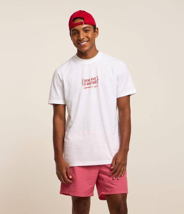 Camiseta Comfort em Algodão com Estampa Presente Misterioso - 2