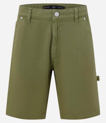 Bermuda Reta Loose em Sarja com Alça Carpenter Lateral