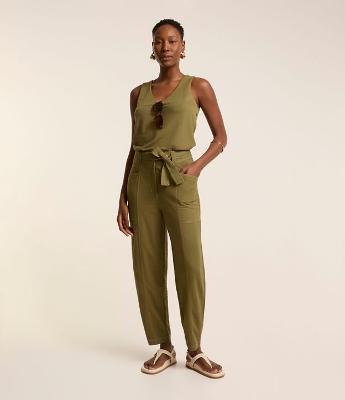 Calça Piquet Pespontada com Faixa