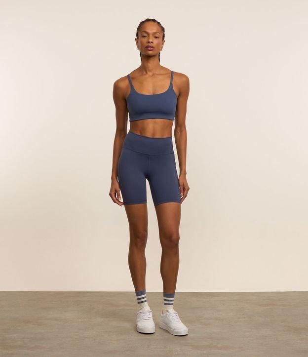 Bermuda em Microfibra com Bolso Funcional - 2