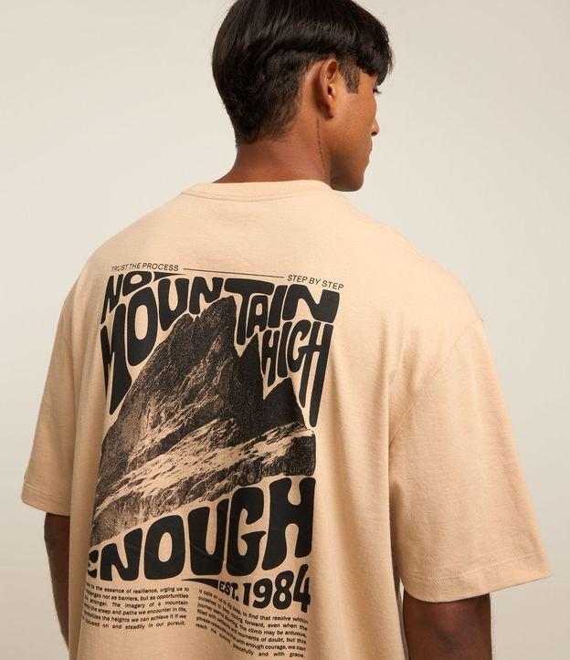 Camiseta Relaxed em Malhão com Estampa de Montanha - 2