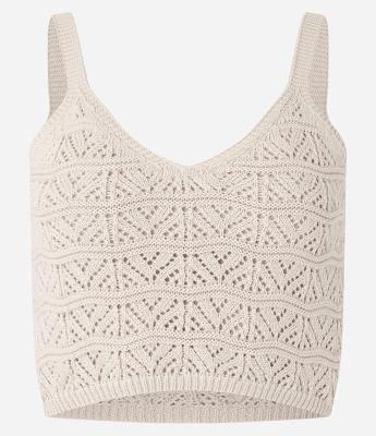 Blusa em Tricô com Ponto Detalhado