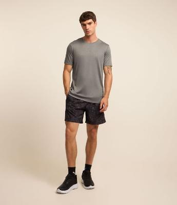 Bermuda Esportiva com Cós Elástico e Estampada Marmorizada