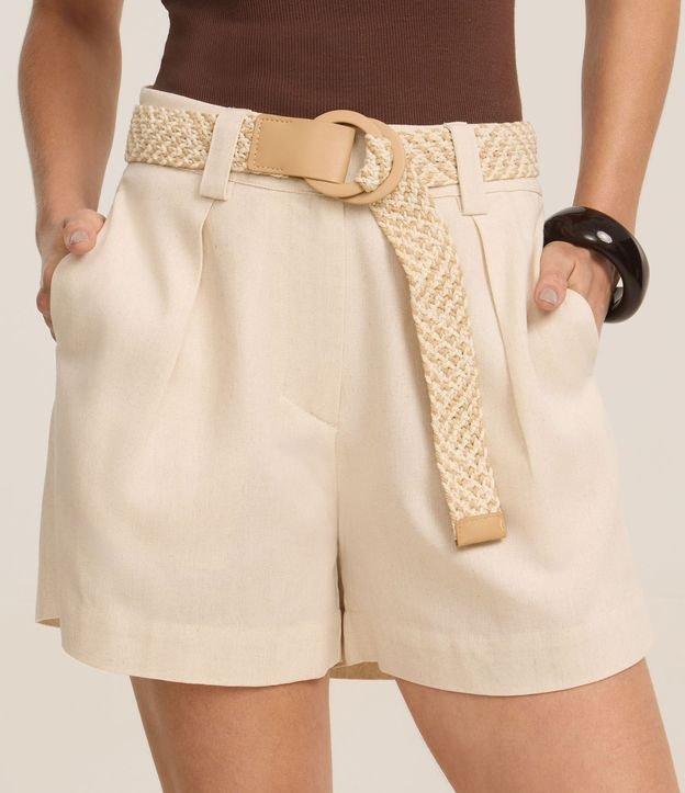 Short em Viscolinho com Cinto de Ráfia - 4