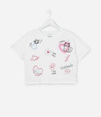 Camiseta Cropped Infantil com Estampa Doodles - Tam 5 a 14 Anos
