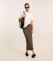 Saia Long Midi em Tricô com Textura Canelada - 2