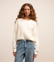 Suetér Curto em Tricô com Cava Deslocada - 1