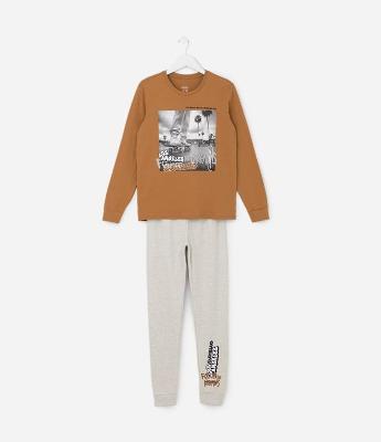 Pijama Longo Infantil com Estampa Skate - Tam 5 a 14 anos
