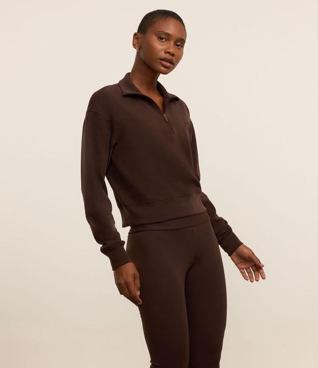 Casaco Esportivo em Modal com Gola Alta e Zíper - 2