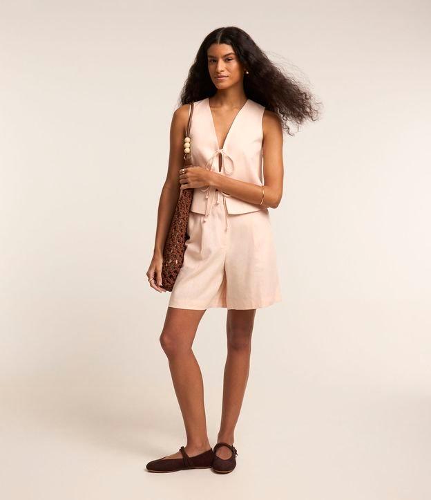 Bermuda em Viscolinho com Pregas e Passador de Cinto - 3