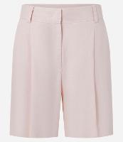 Bermuda em Viscolinho com Pregas e Passador de Cinto - 1