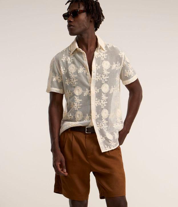 Bermuda em Alfaiataria com Elástico no Cós e Pregas - 2