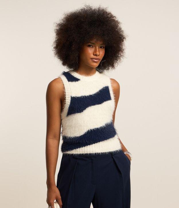 Colete em Tricô Listrado com Pelinhos - 2