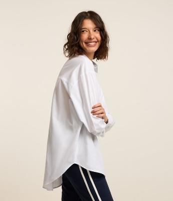 Camisa Alongada em Tricoline com Bolso