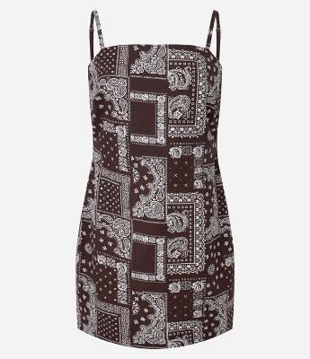 Vestido Curto em Viscolinho com Estampa Lenço