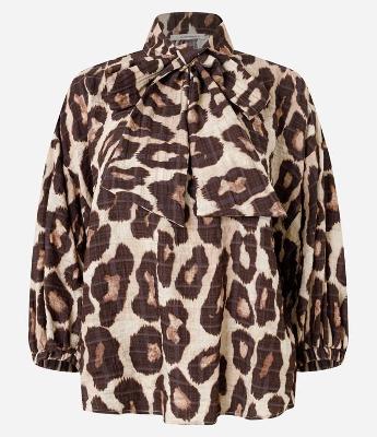 Blusa em Voil com Estampa Animal Print
