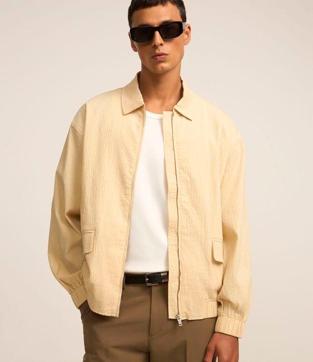 Jaqueta em Ana Ruga com Textura e Elástico na Cintura e Mangas - 1