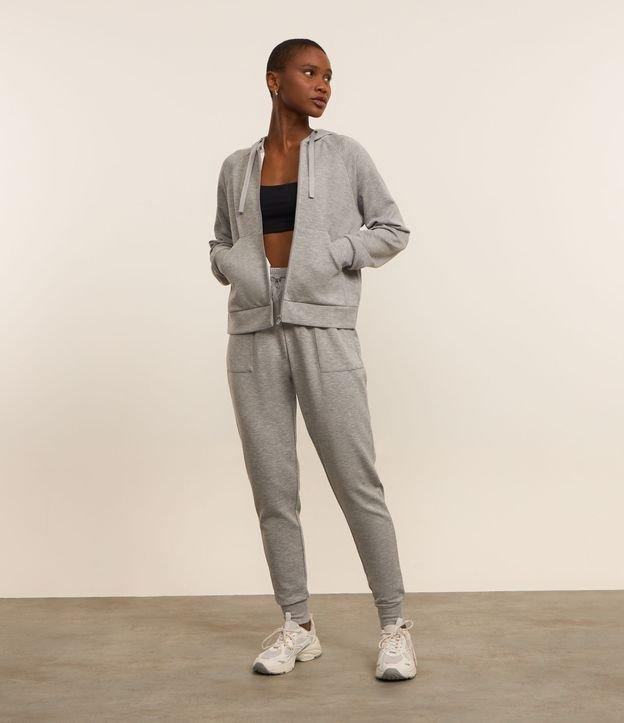 Calça Jogger em Microfibra com Cós Elástico - 2