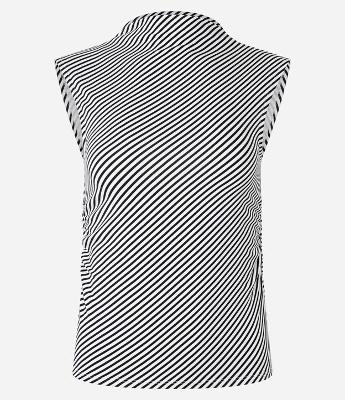 Blusa Manga Curta em Moletinho com Estampa de Listras