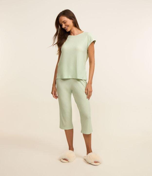 Pijama Capri com Toque Suave e Estampa de Gravataria - 2