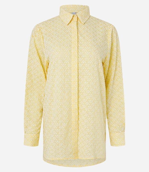 Camisa Alongada em Laise com Bordado de Florzinhas - 1