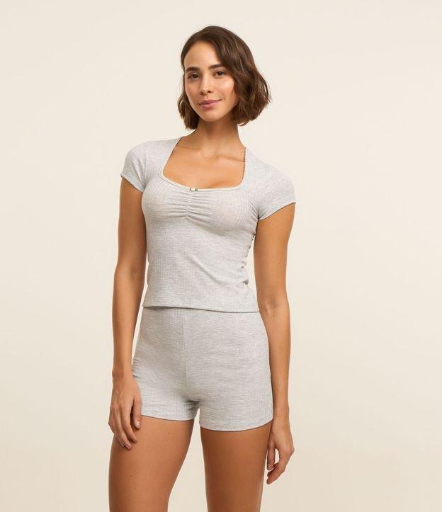 Pijama Short Doll Canelado em Ribana com Florzinha no Decote - 2