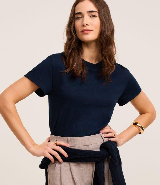 Camiseta em Algodão com Gola Redonda - 2