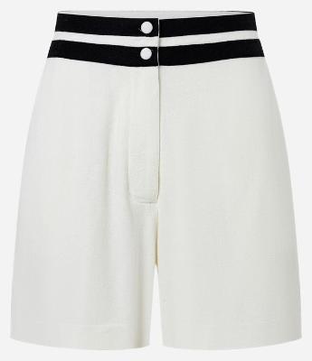 Short Regular em Viscose e Linho com Cós Contrastante