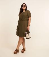 Vestido Curto em Crepe com Gola de Tricô Curve & Plus Size - 3