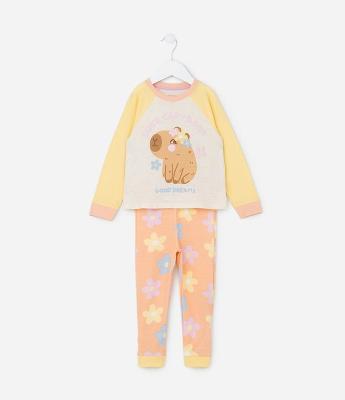 Pijama Longo Infantil com Estampa Capivara com Flores - Tam 2 a 6 Anos